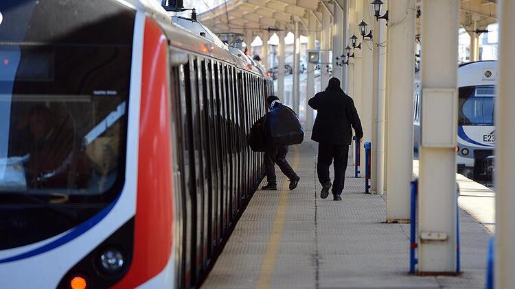 Banliyö Nedir? Banliyö Treni Ne Demek?